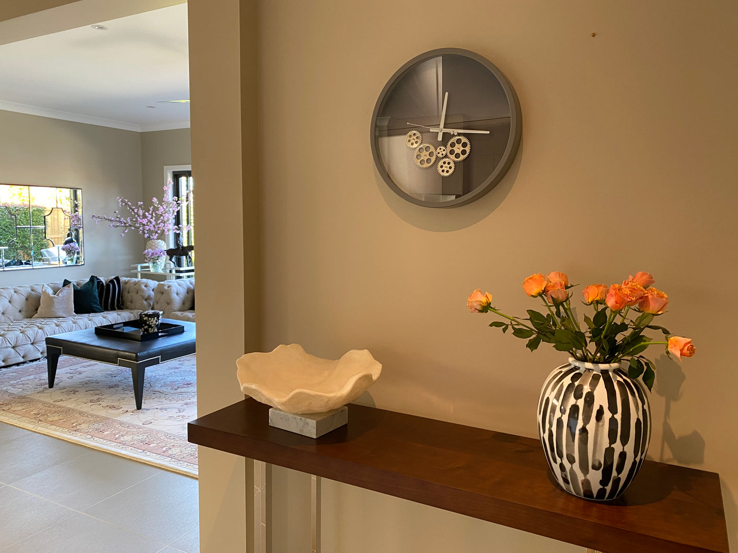 Modern 46 Cm Moving Gear Wall Clock