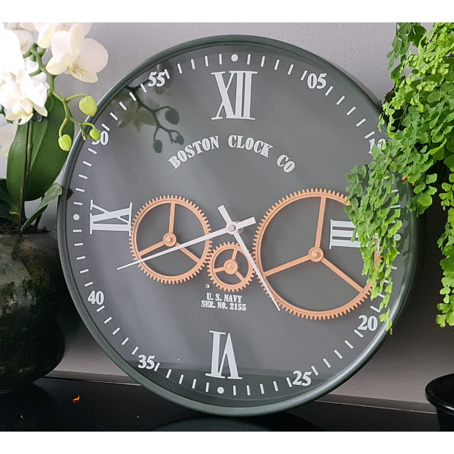 Boston CC 40 Cm Roman Numeral Moving Gear Wall Clock