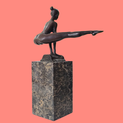 GYMNAST Sports Athlete Female Bronze statue Athletic sculpture