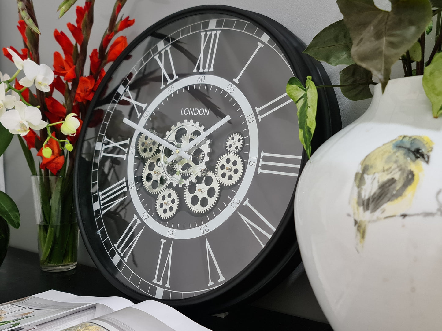 London Classic 54.5 Cm Numeral Moving Gear wall clock
