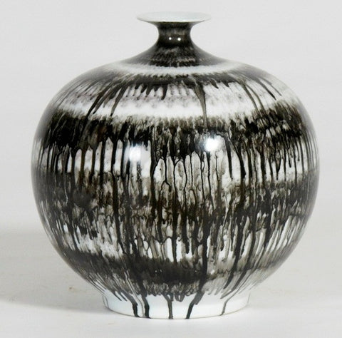 Handpainted-Black And White Vase, Drip Painting(70% OFF)