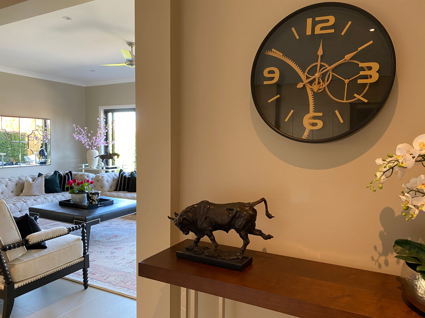 59 Cm Gold & Black Chumming Process Moving Gear Wall clock