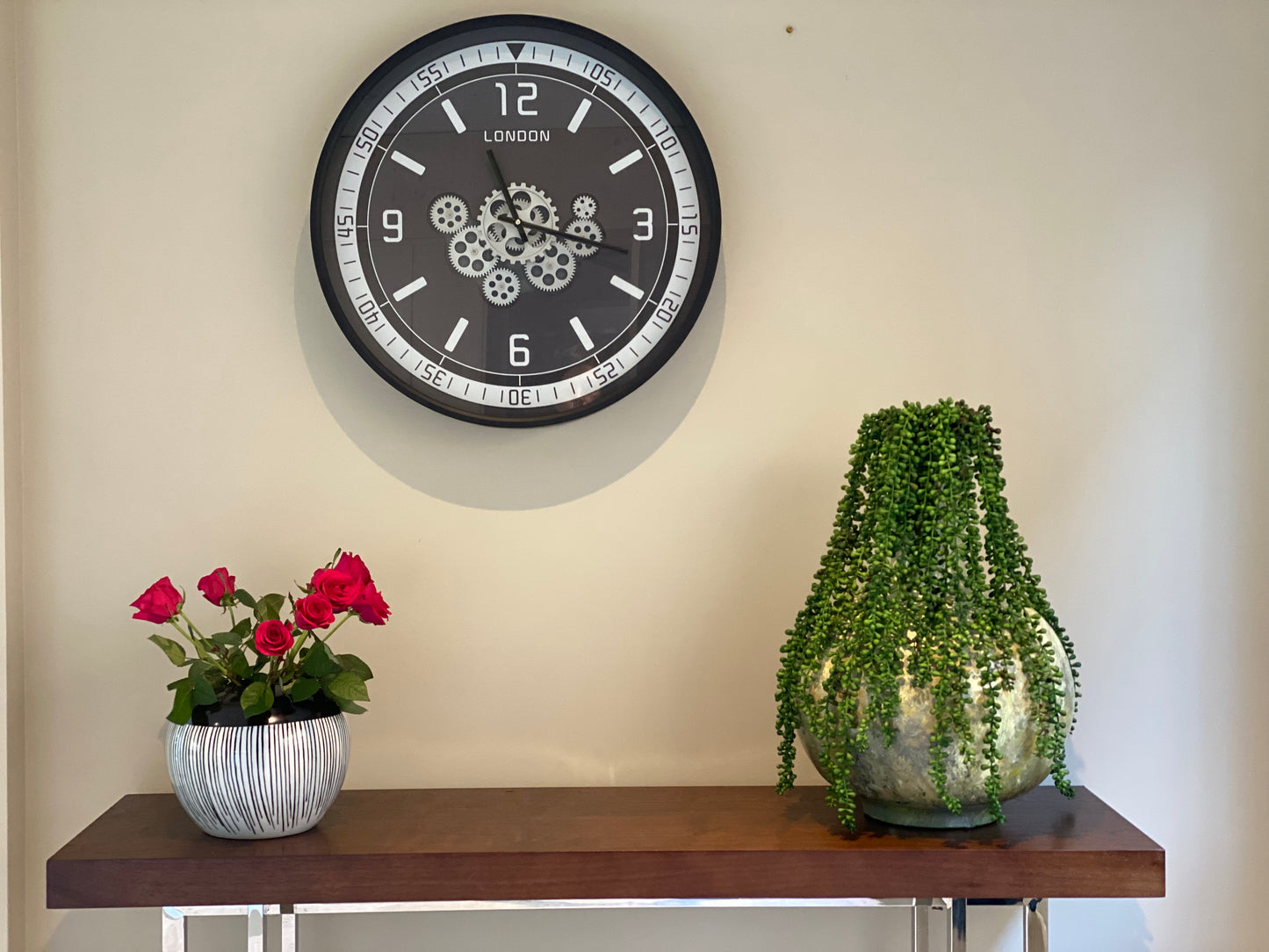 London Classic 59.5 Cm Moving Gear Wall Clock