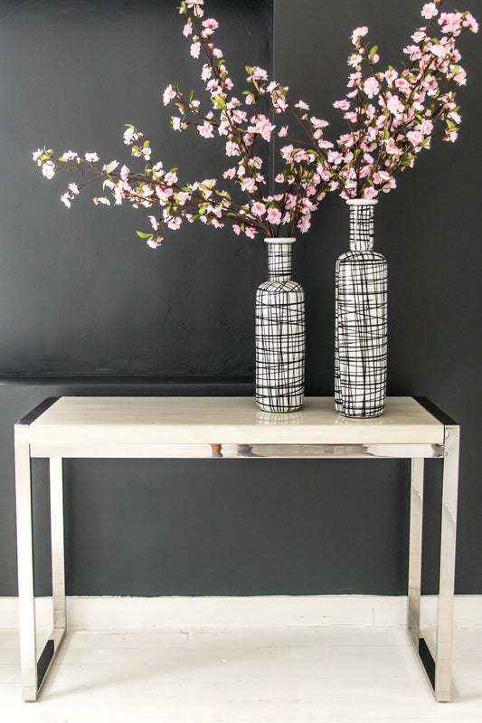 X-Xtra Tall Hand painted Vase, Graphic black & white pattern